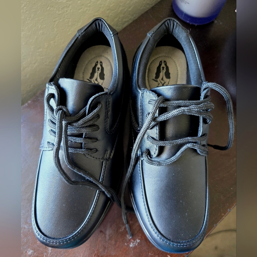 Hush Puppies Kids Dress Shoes new without box size 3M